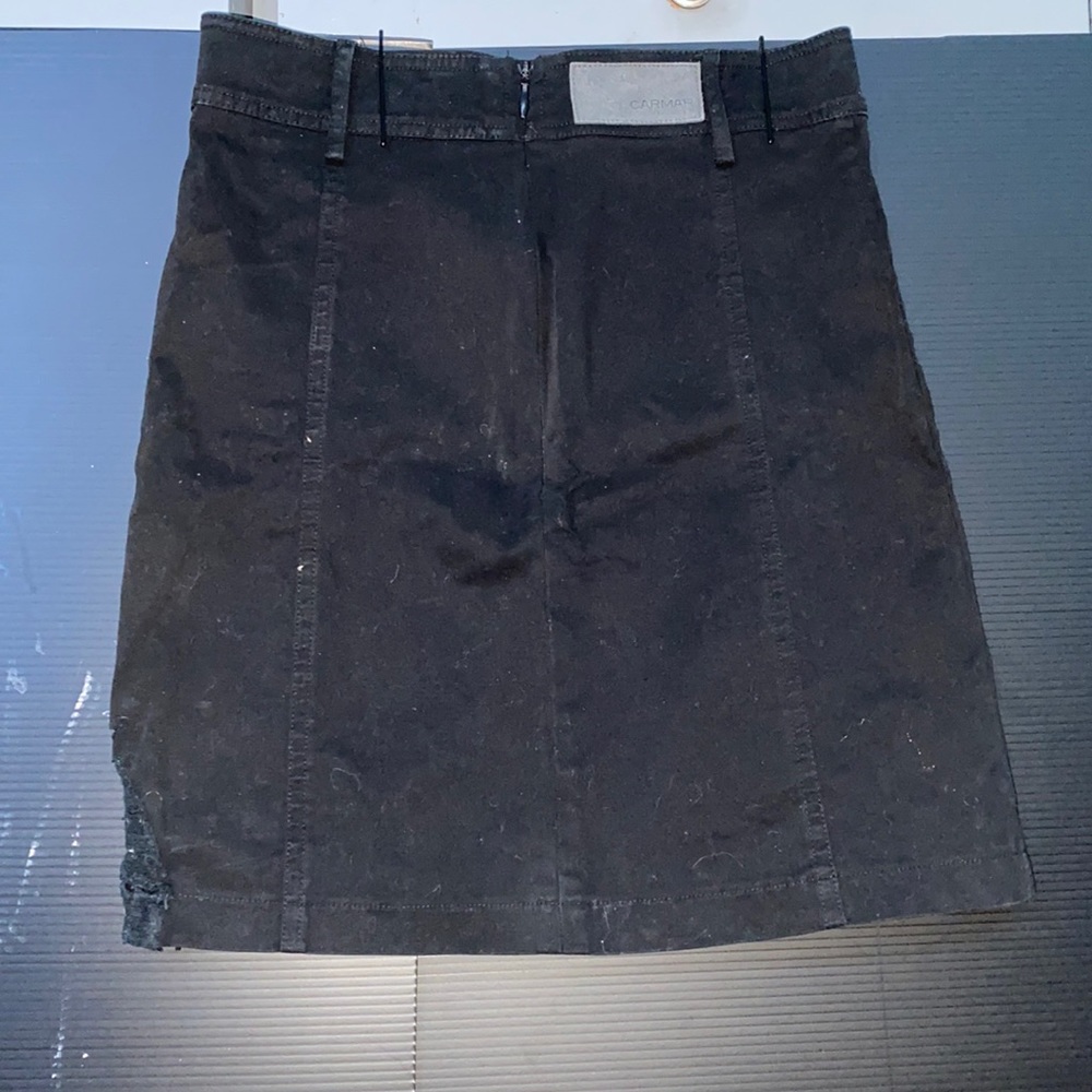 Mini skirt - Picture 2 of 5